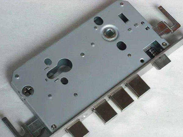 涿鹿24小时上门开锁公司